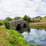 [P&A] Le pont de pierre à traverser pour arriver à la taverne
