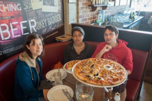 [P&A] Une pizza "large" svp !